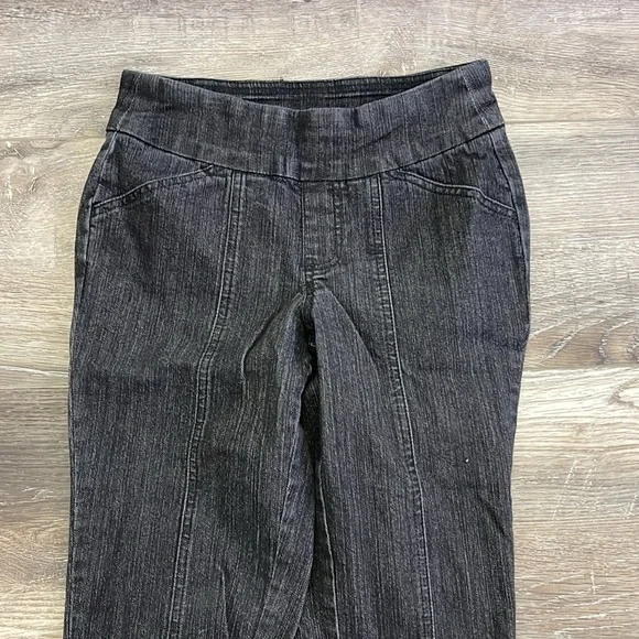 D & Co jean’s excellent condition size 2P - Picture 2 of 4